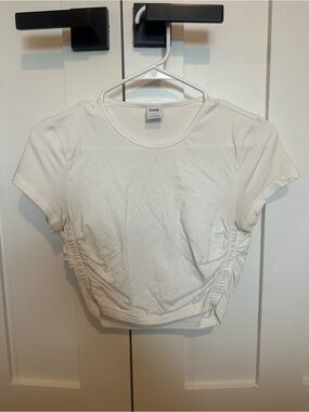TNA White Short-Sleeve Ruched Crop Top